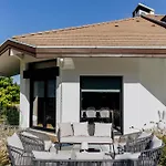 别墅 Du Pre Vernet, Piscine, Jardin, Proche