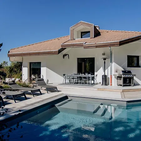 Luxe, Au Calme Avec Piscine à 5min Du Villa