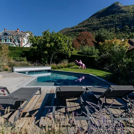 Du Pre Vernet - Piscine, Jardin, Climatisation, Proche Vila Annecy