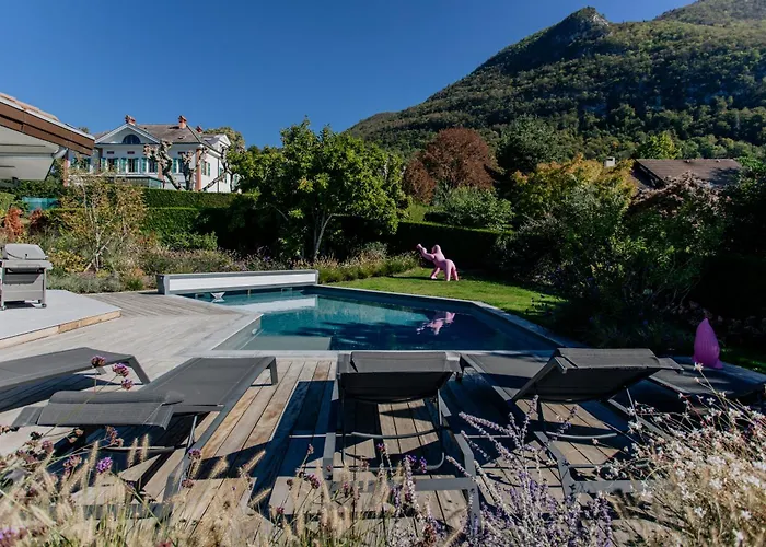 Luxe, Au Calme Avec Piscine à 5min Du Villa Annecy